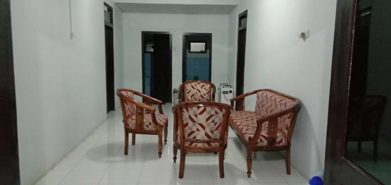 Bed and Breakfast Sukamade Adventure Tour Package à Banyuwangi  Extérieur photo